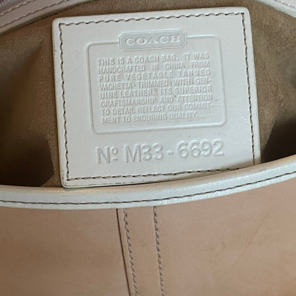 Vintage Coach Soho Buckle Flap 6692 | Tan Ivory Vachetta Leather Y2K - Picture 3 of 15